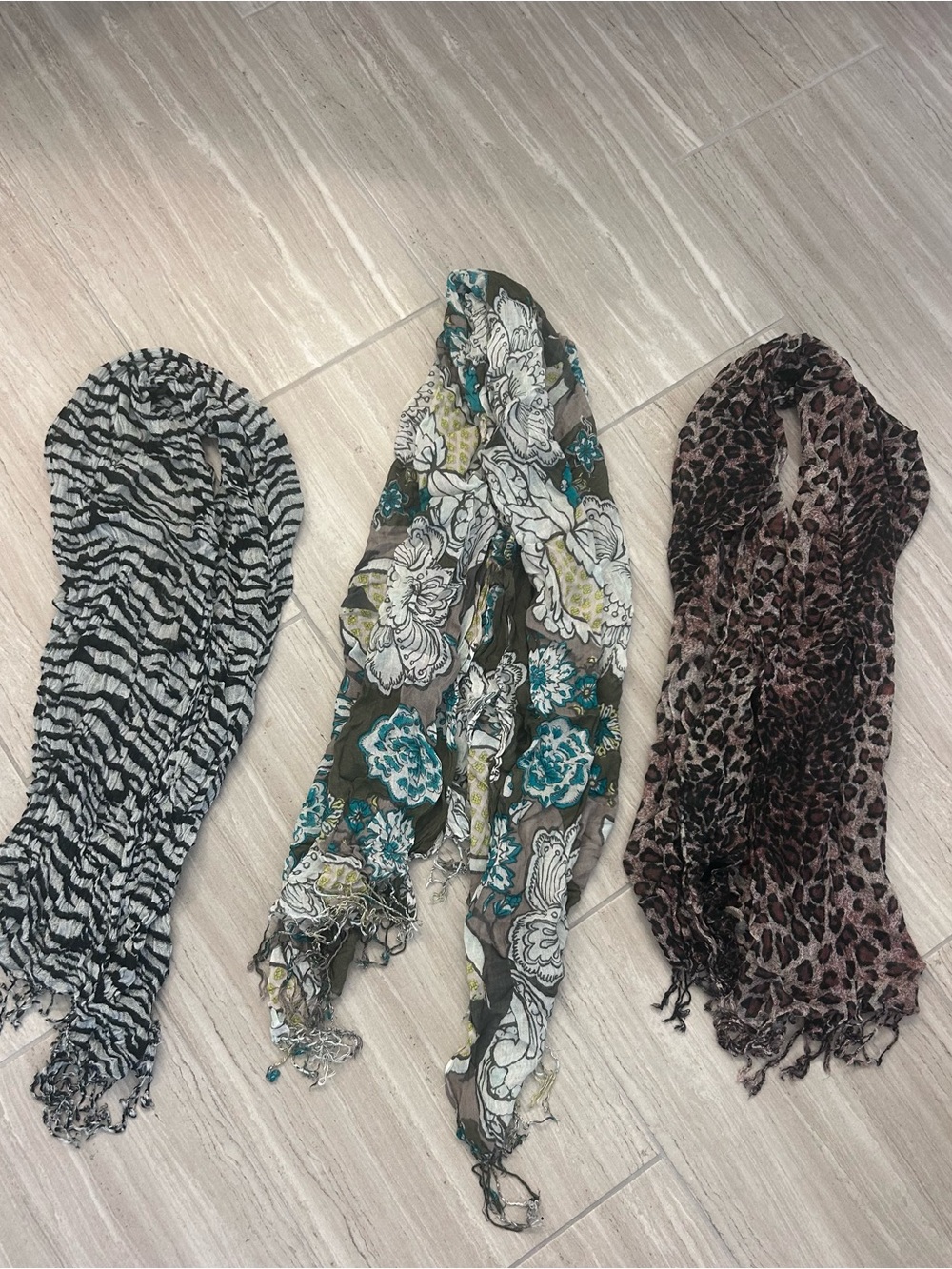 Women’s Multi-Pattern Lightweight Fashion Scarves - Set of 3